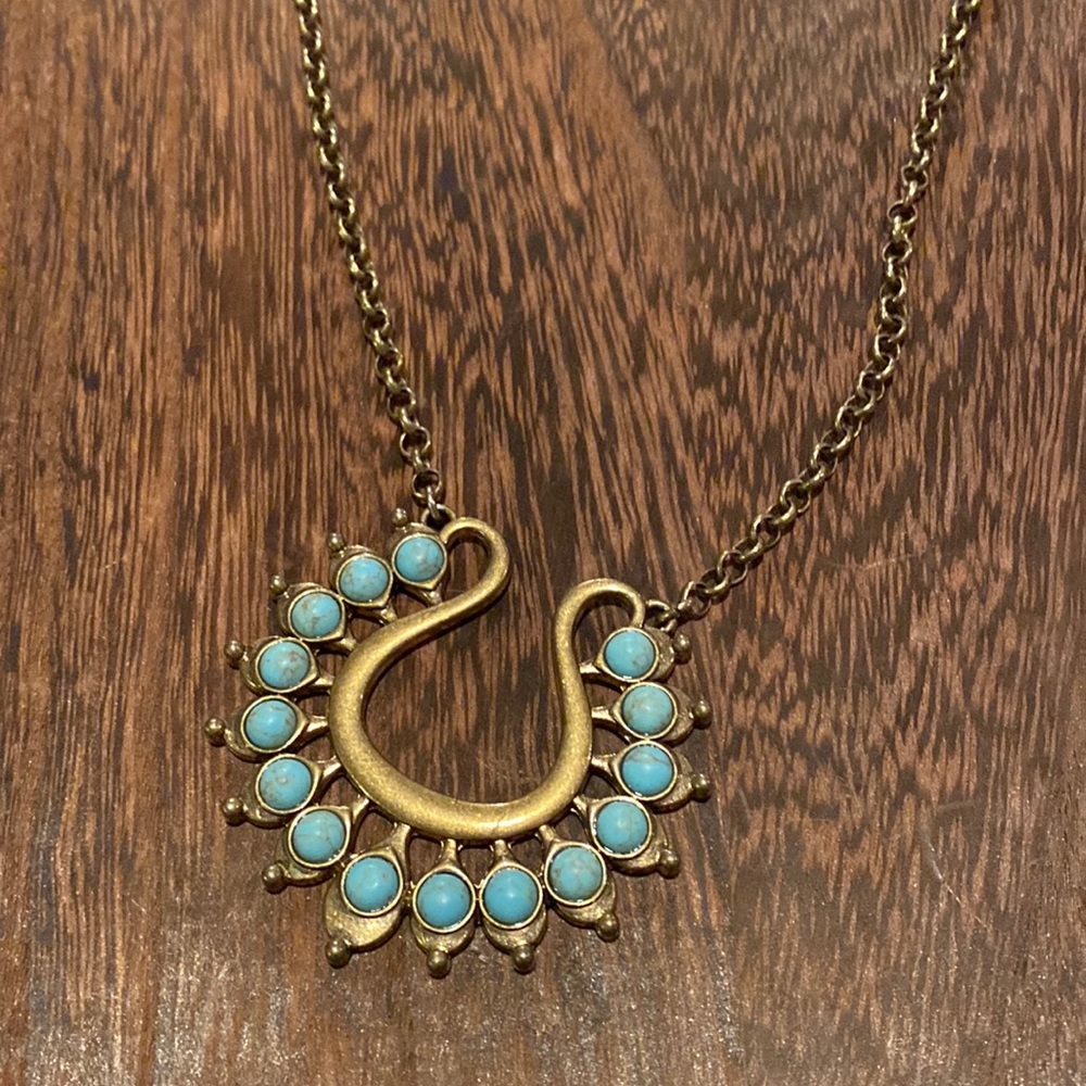 1N Premier Designs “Lotus” necklace